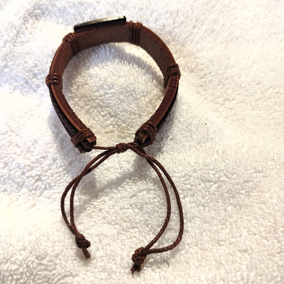 Cross Bracelet Men's Size OS - Picture 3 of 6